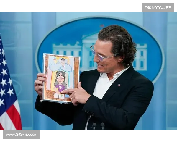 盖奇公开呼吁与霍洛威在白宫赛事进行二番战